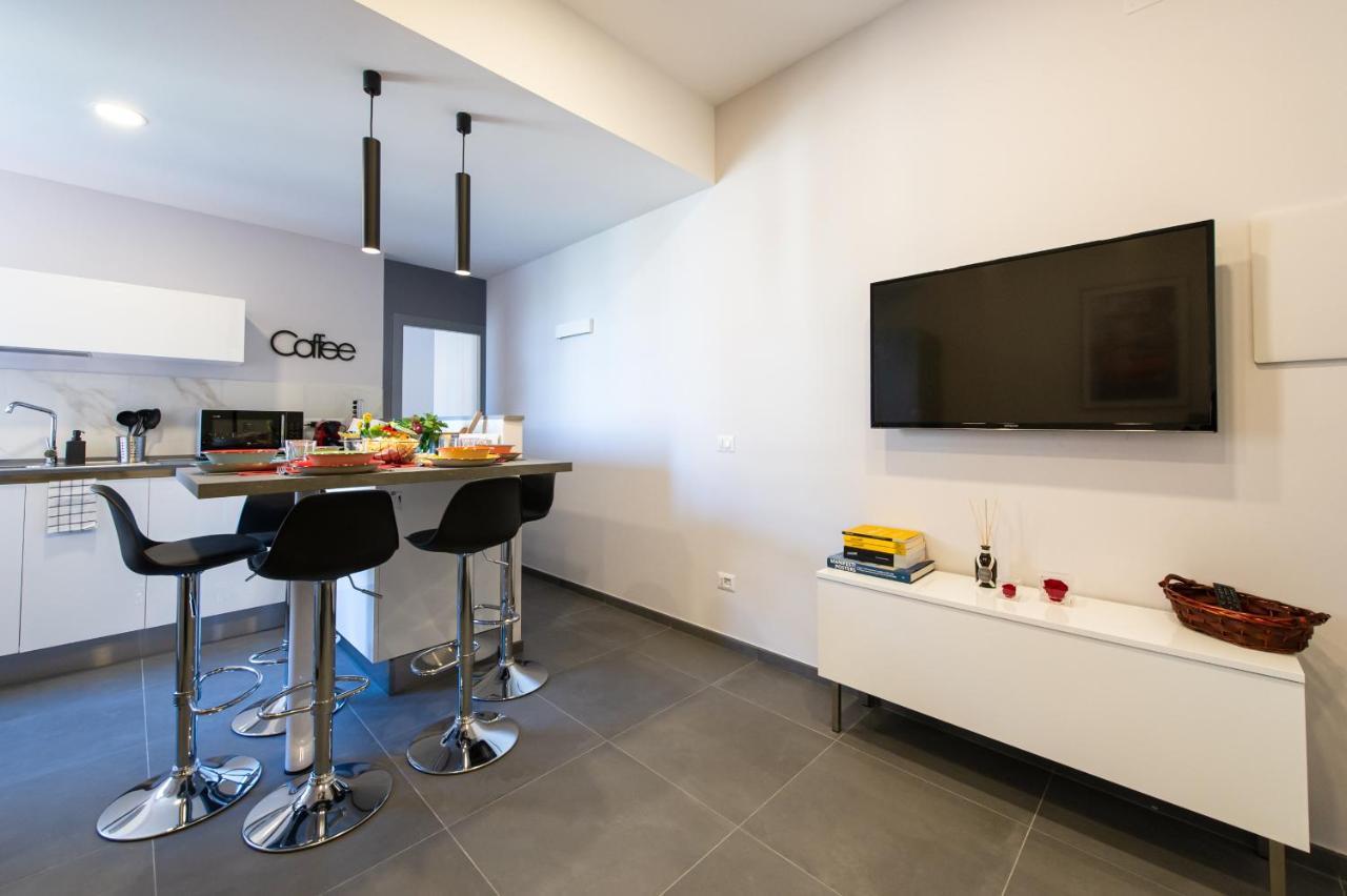 Clover - 13 Piazza Pio XI โรม ภายนอก รูปภาพ