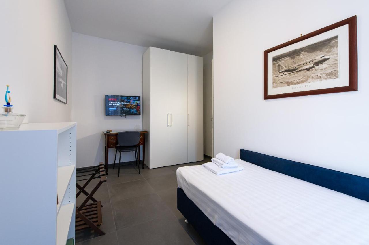 Clover - 13 Piazza Pio XI โรม ภายนอก รูปภาพ